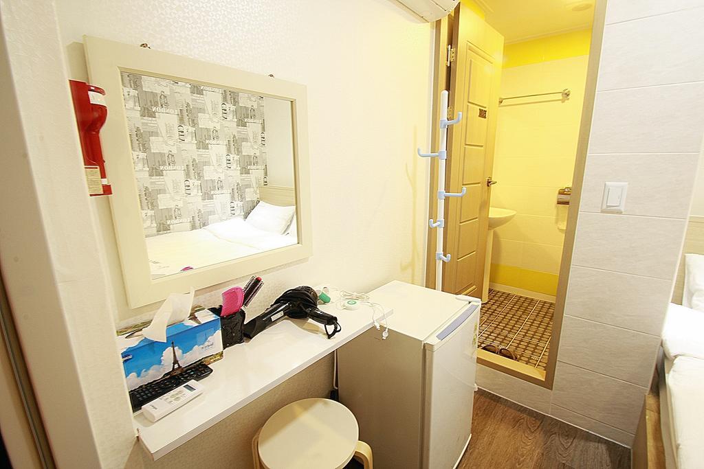 Eel Guesthouse Szöul Szoba fotó
