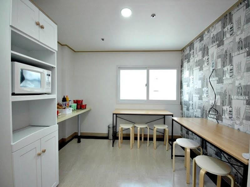 Eel Guesthouse Szöul Kültér fotó