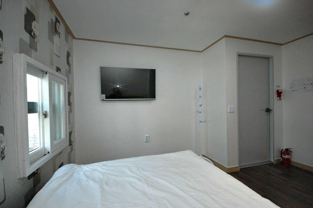 Eel Guesthouse Szöul Kültér fotó